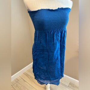5 for $30 AMERICAN EAGLE Blue Eyelet Mini Strapless Dress